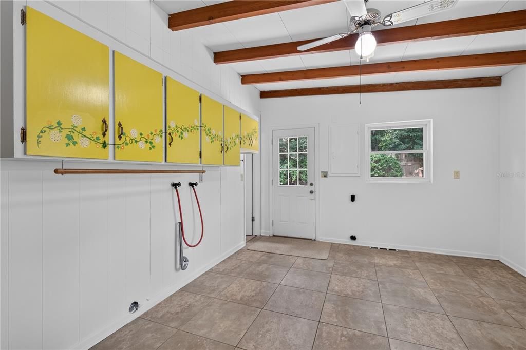For Sale: $489,900 (4 beds, 3 baths, 2417 Square Feet)