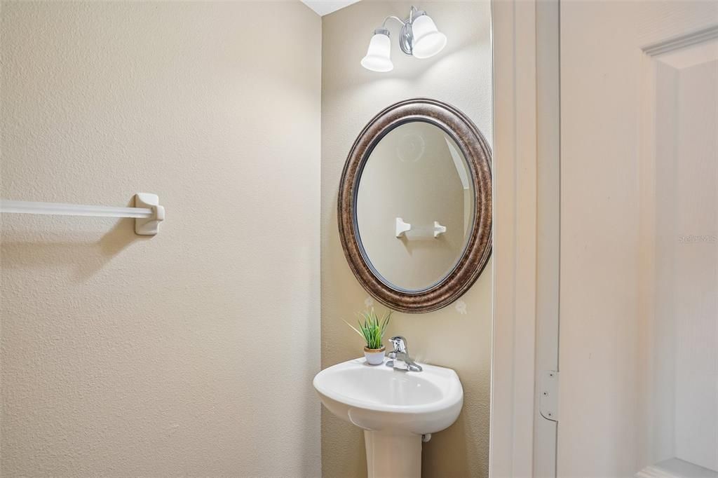 На продажу: $290,000 (3 спален, 2 ванн, 1492 Квадратных фут)