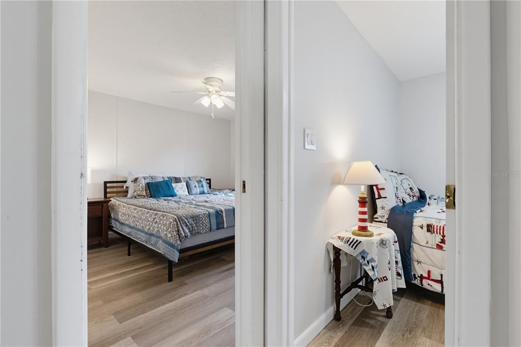 For Sale: $125,000 (3 beds, 1 baths, 768 Square Feet)