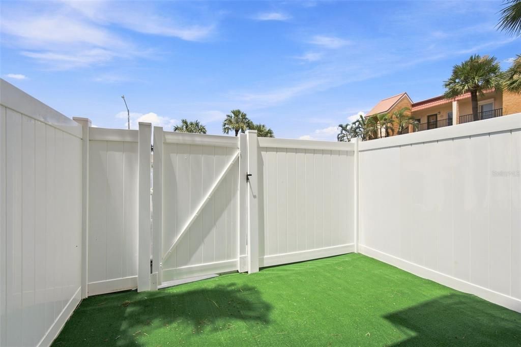 En Venta: $209,000 (1 camas, 1 baños, 645 Pies cuadrados)