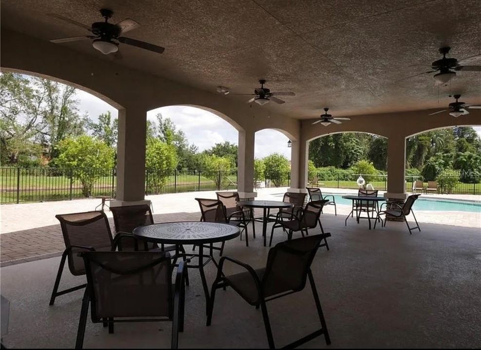 For Rent: $2,585 (3 beds, 2 baths, 1555 Square Feet)