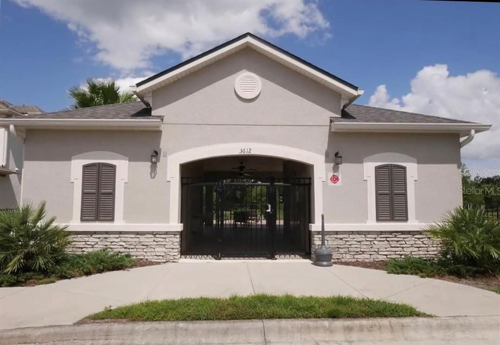 For Rent: $2,585 (3 beds, 2 baths, 1555 Square Feet)