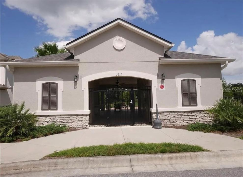 For Rent: $2,585 (3 beds, 2 baths, 1555 Square Feet)