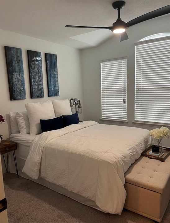For Rent: $2,585 (3 beds, 2 baths, 1555 Square Feet)