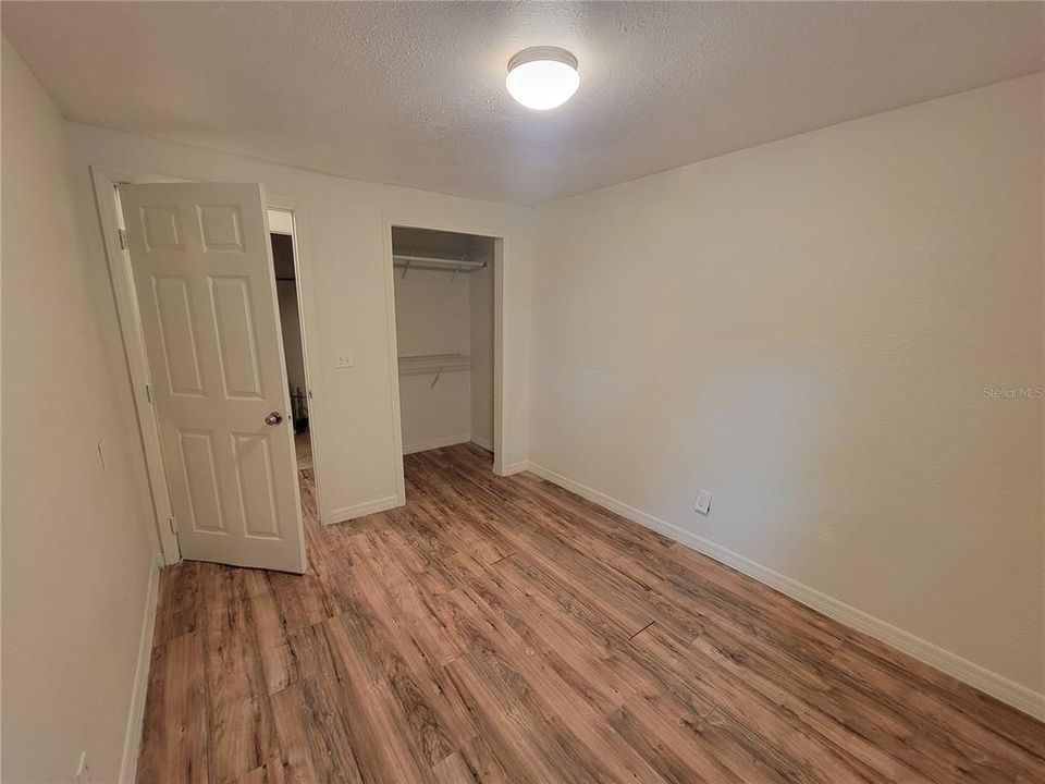 For Rent: $1,195 (2 beds, 1 baths, 800 Square Feet)