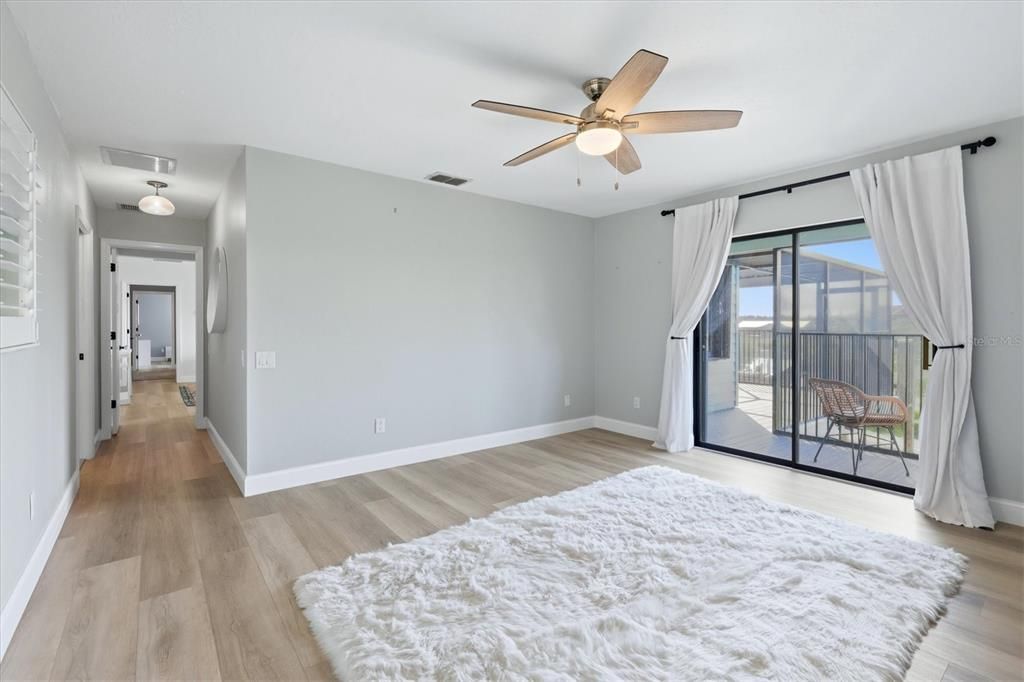 For Sale: $950,000 (3 beds, 2 baths, 2013 Square Feet)