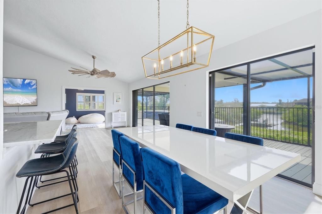 For Sale: $950,000 (3 beds, 2 baths, 2013 Square Feet)