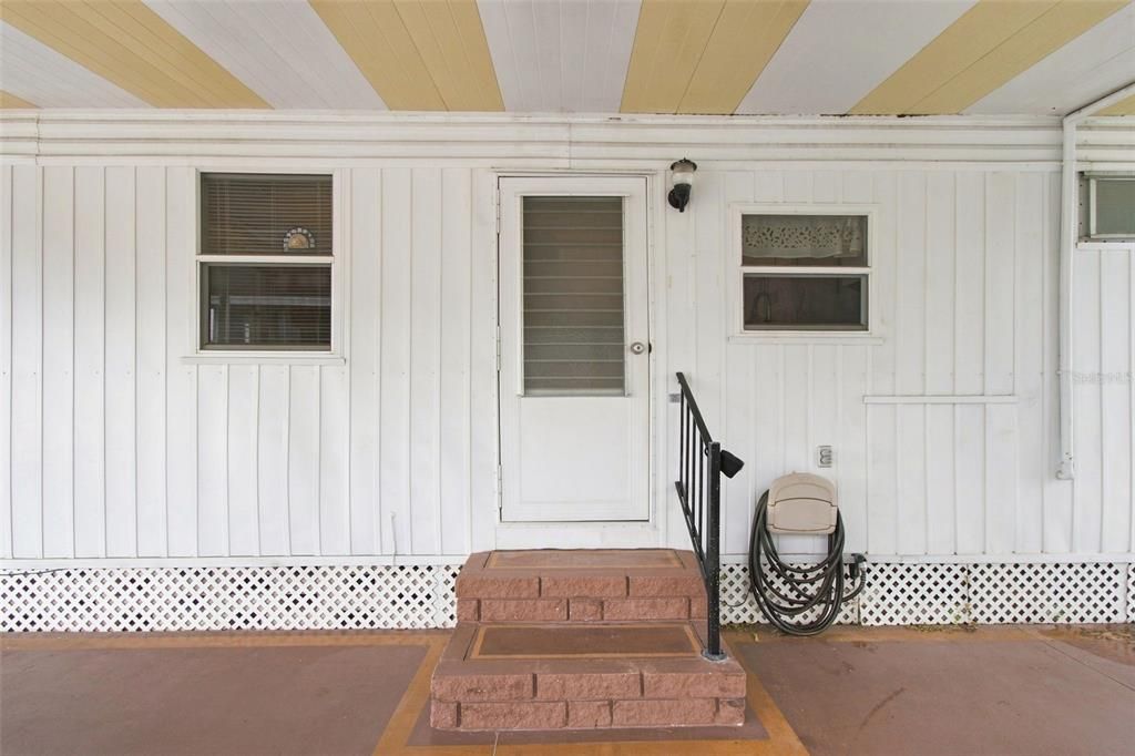 En Venta: $179,900 (2 camas, 2 baños, 912 Pies cuadrados)