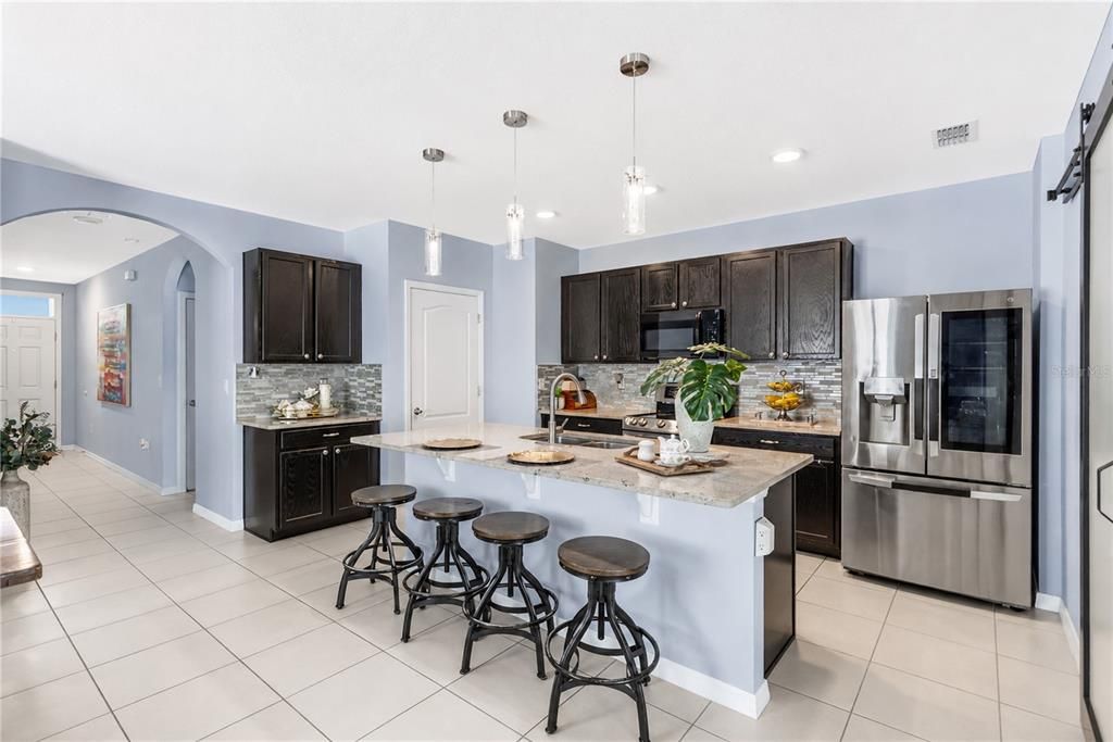 For Sale: $389,000 (4 beds, 2 baths, 1730 Square Feet)