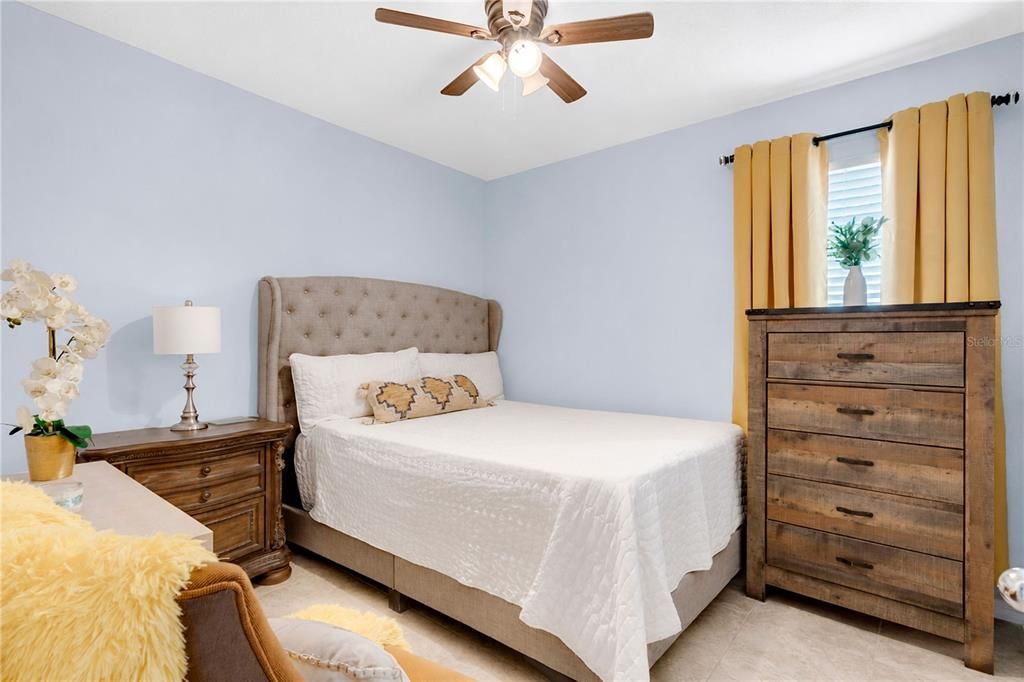 For Sale: $389,000 (4 beds, 2 baths, 1730 Square Feet)