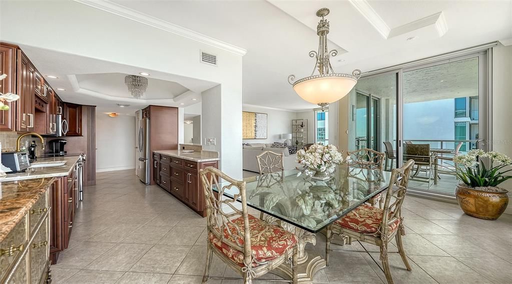 For Sale: $1,880,000 (2 beds, 2 baths, 1736 Square Feet)