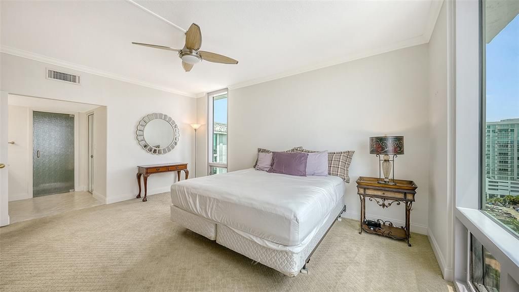 For Sale: $1,880,000 (2 beds, 2 baths, 1736 Square Feet)
