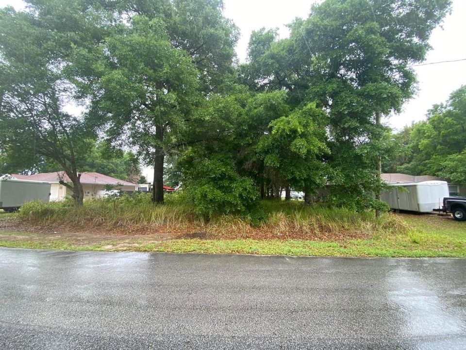 En Venta: $52,000 (0.23 acres)