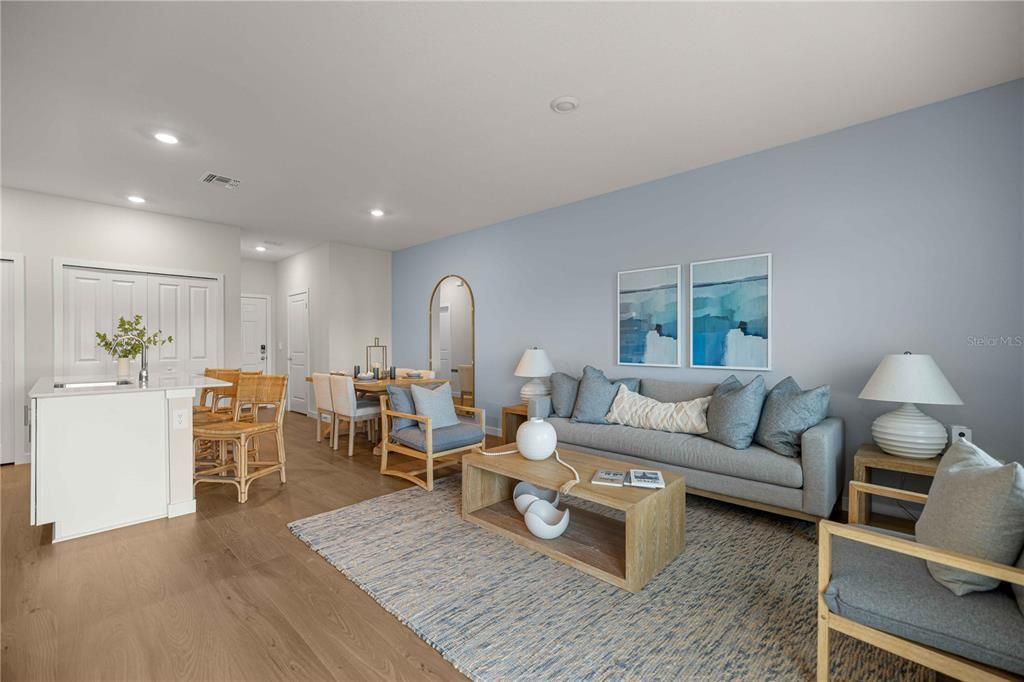 For Sale: $216,140 (3 beds, 2 baths, 1339 Square Feet)