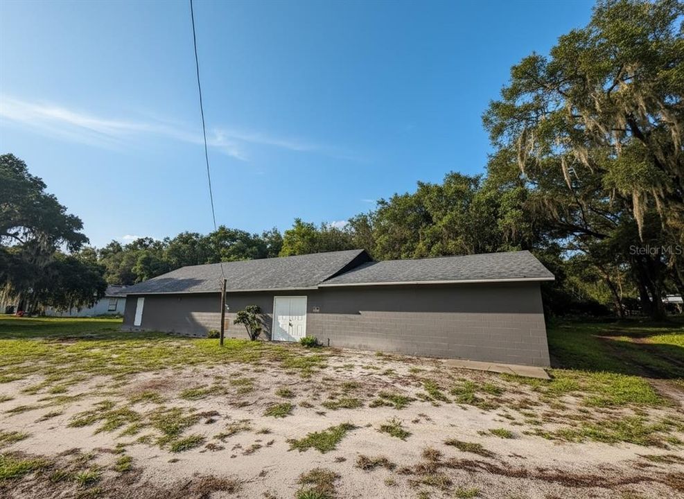 For Sale: $235,000 (0 beds, 1 baths, 2430 Square Feet)