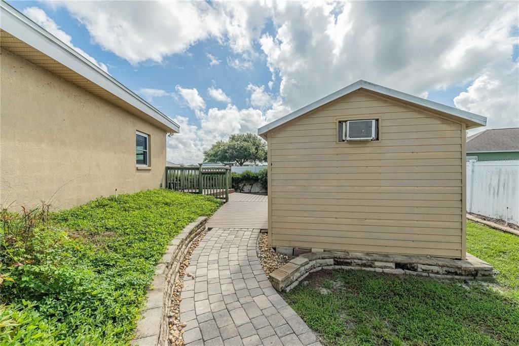 For Sale: $450,000 (3 beds, 2 baths, 2352 Square Feet)