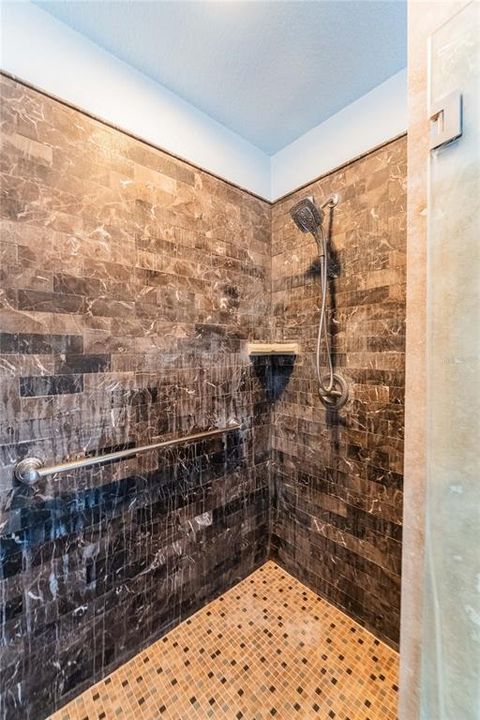 For Sale: $450,000 (3 beds, 2 baths, 2352 Square Feet)