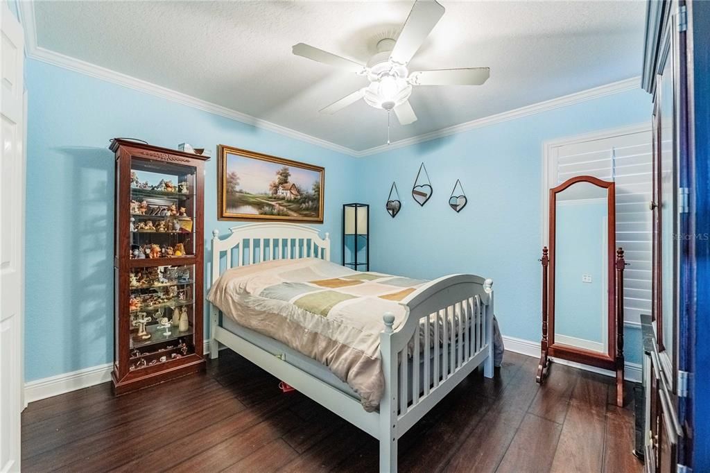 For Sale: $450,000 (3 beds, 2 baths, 2352 Square Feet)