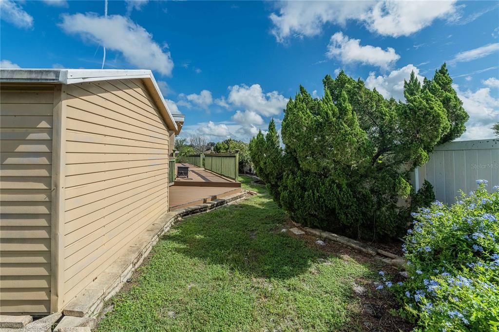 For Sale: $450,000 (3 beds, 2 baths, 2352 Square Feet)