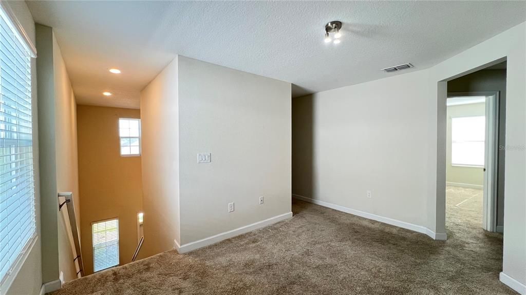 В аренду: $2,900 (4 спален, 2 ванн, 2346 Квадратных фут)