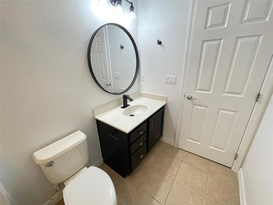 En Venta: $349,900 (2 camas, 2 baños, 1270 Pies cuadrados)