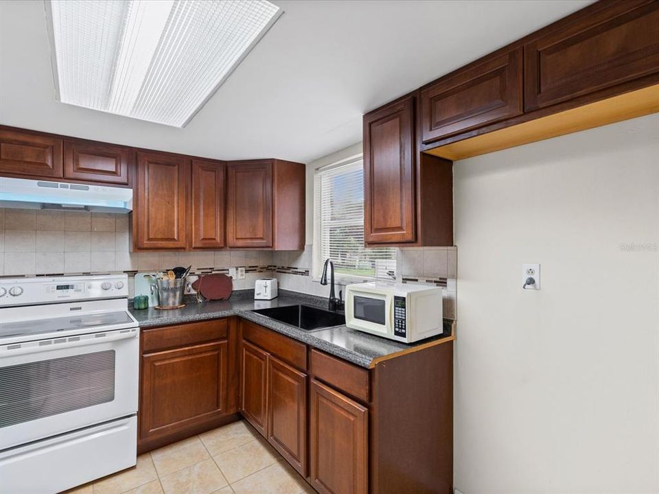 En Venta: $205,000 (2 camas, 1 baños, 1097 Pies cuadrados)