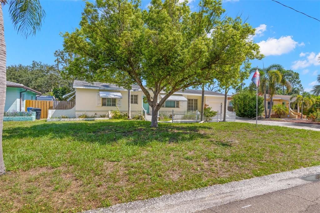 En Venta: $389,000 (2 camas, 1 baños, 1116 Pies cuadrados)