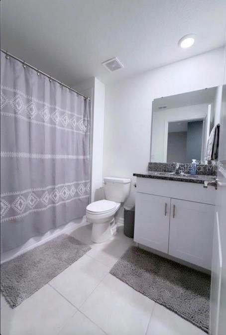 For Rent: $2,199 (3 beds, 2 baths, 1634 Square Feet)