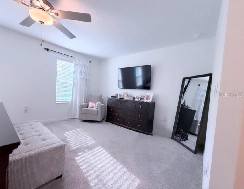 For Rent: $2,199 (3 beds, 2 baths, 1634 Square Feet)