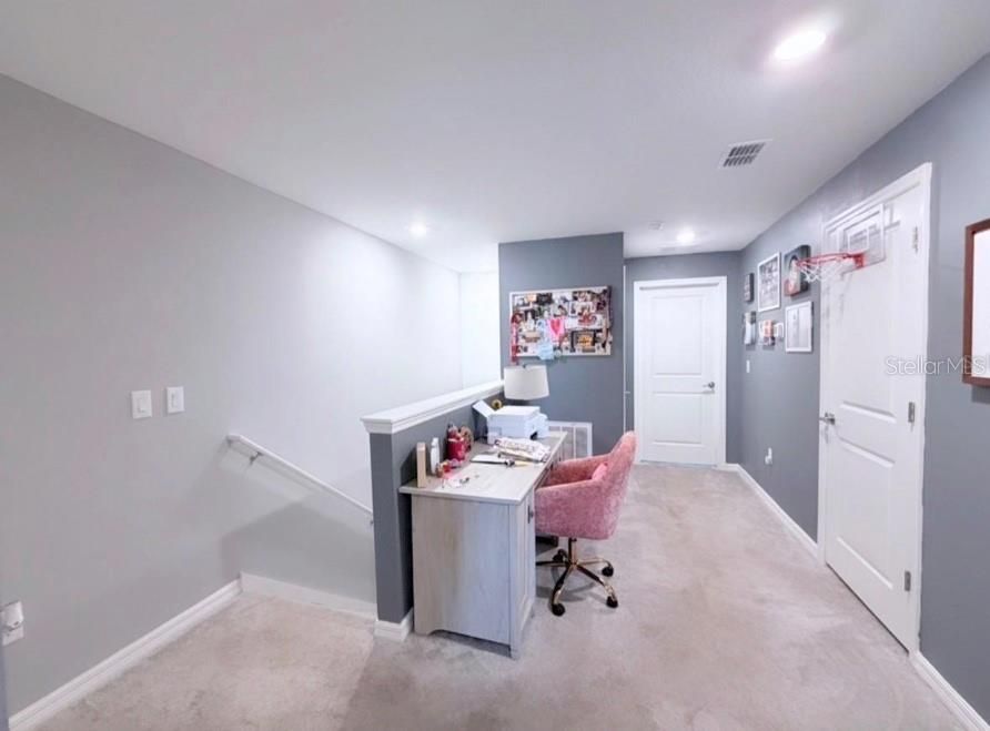 For Rent: $2,199 (3 beds, 2 baths, 1634 Square Feet)