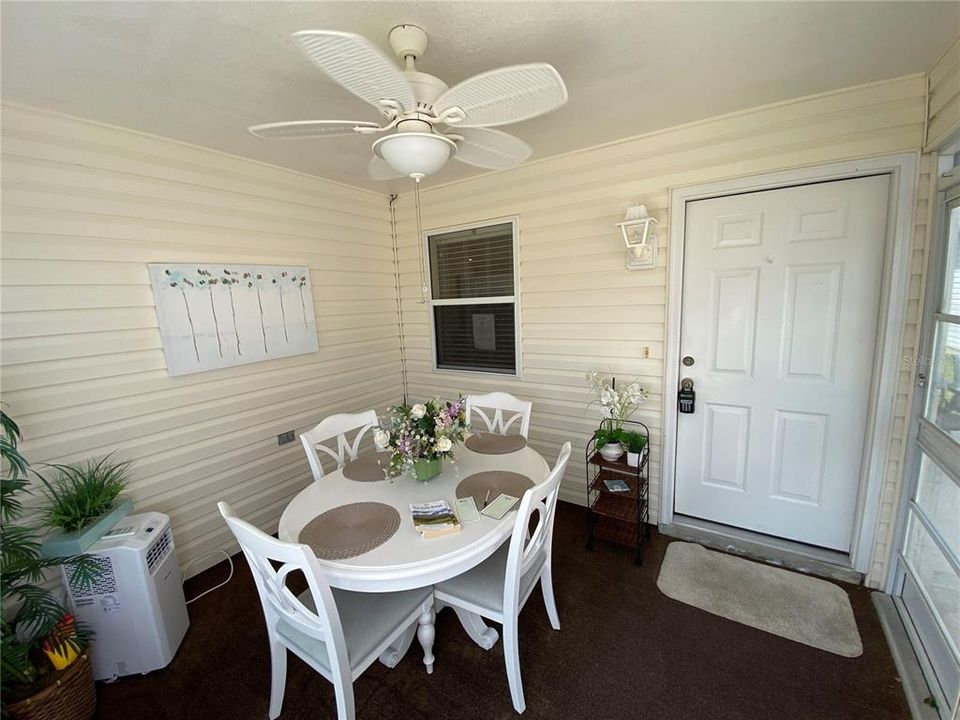 For Rent: $1,750 (2 beds, 2 baths, 1143 Square Feet)