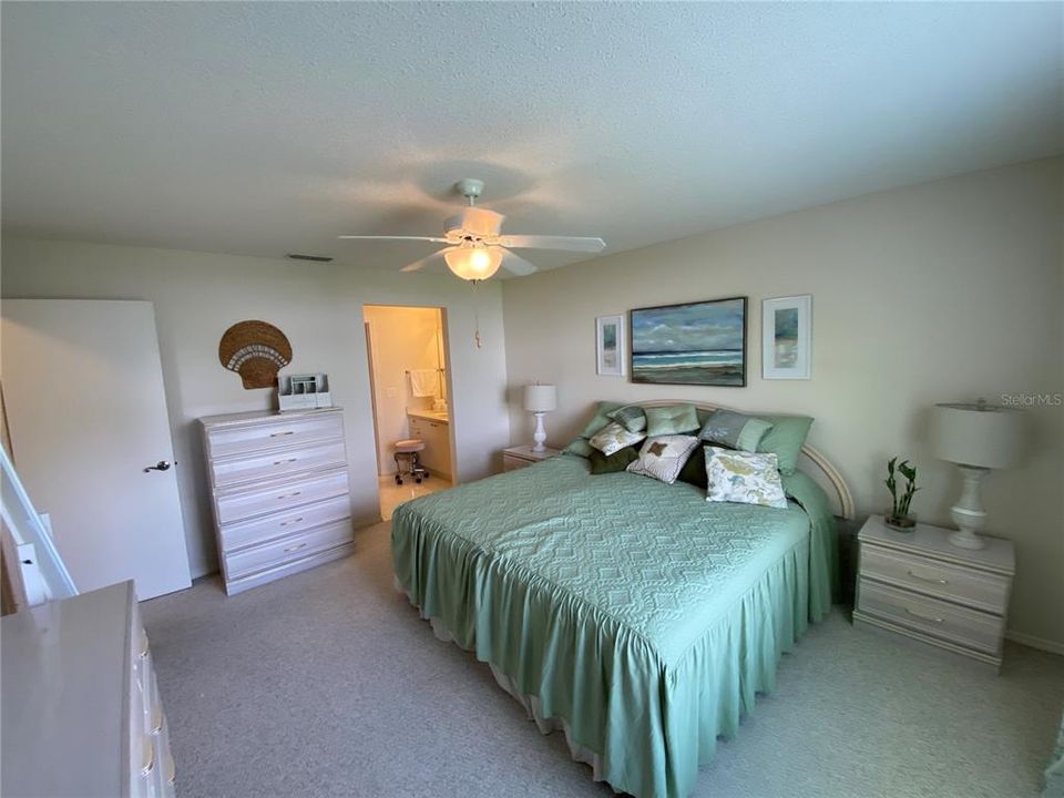 For Rent: $1,750 (2 beds, 2 baths, 1143 Square Feet)
