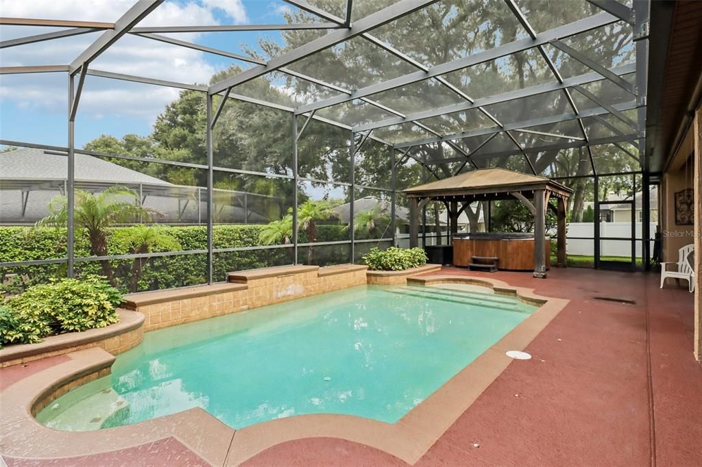 En Venta: $775,000 (5 camas, 4 baños, 3500 Pies cuadrados)