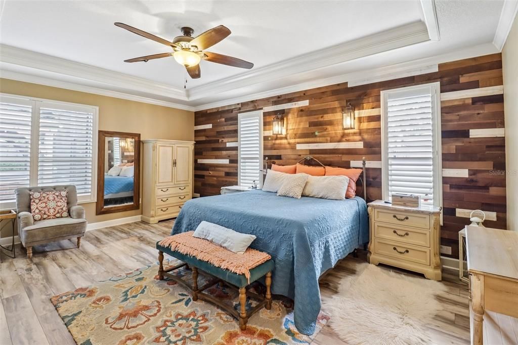 En Venta: $775,000 (5 camas, 4 baños, 3500 Pies cuadrados)