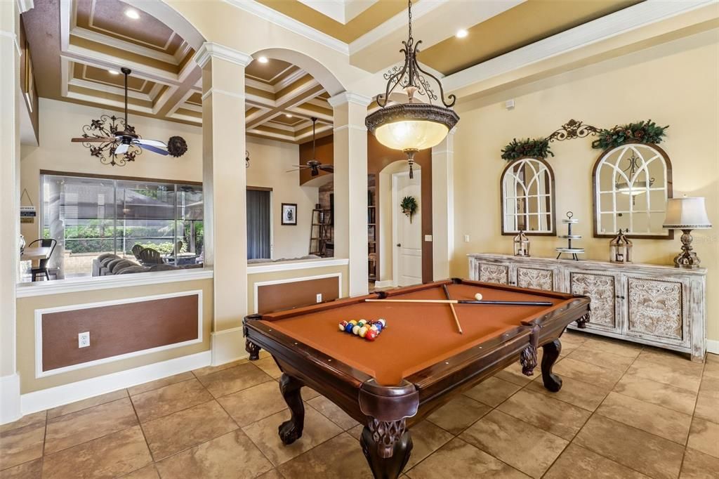 En Venta: $775,000 (5 camas, 4 baños, 3500 Pies cuadrados)