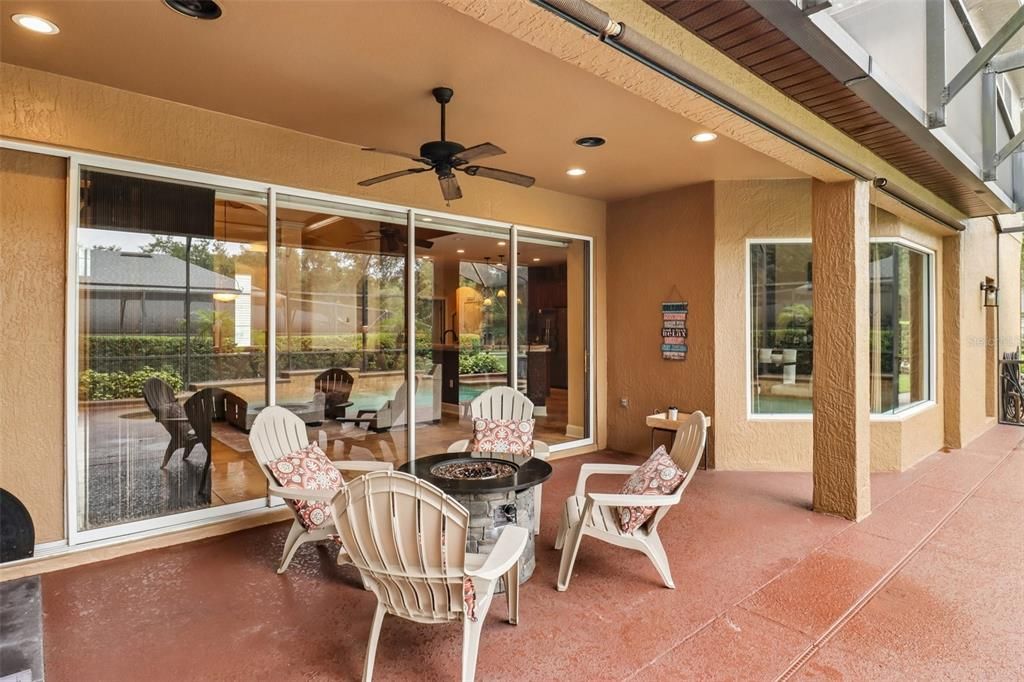 En Venta: $775,000 (5 camas, 4 baños, 3500 Pies cuadrados)