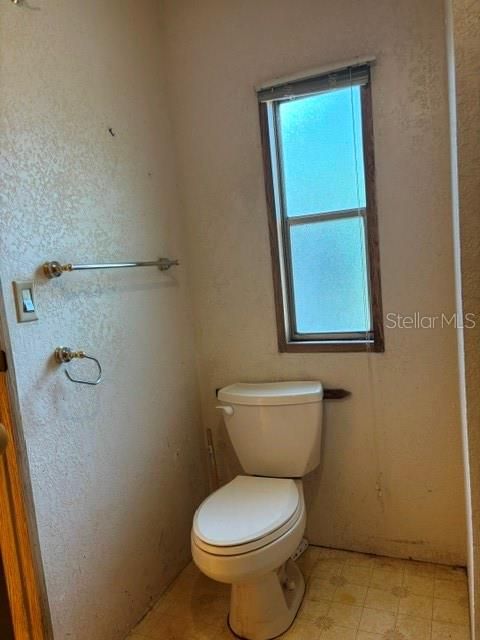 En Venta: $260,000 (3 camas, 2 baños, 1512 Pies cuadrados)