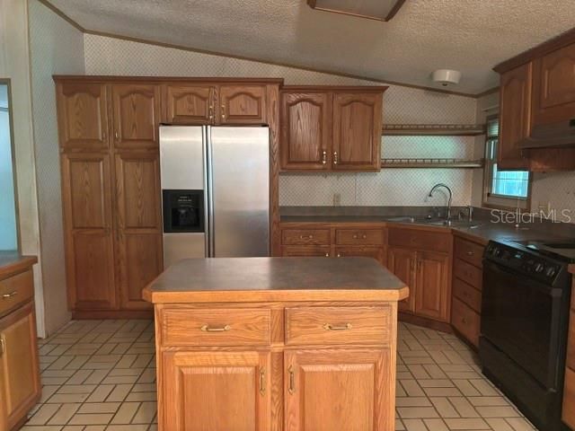 En Venta: $260,000 (3 camas, 2 baños, 1512 Pies cuadrados)