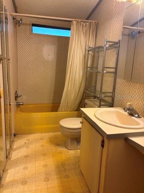 En Venta: $260,000 (3 camas, 2 baños, 1512 Pies cuadrados)