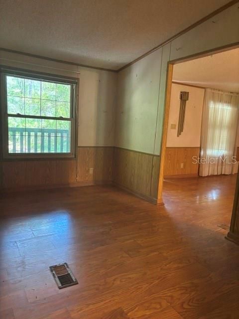 En Venta: $260,000 (3 camas, 2 baños, 1512 Pies cuadrados)