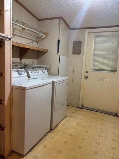 En Venta: $260,000 (3 camas, 2 baños, 1512 Pies cuadrados)
