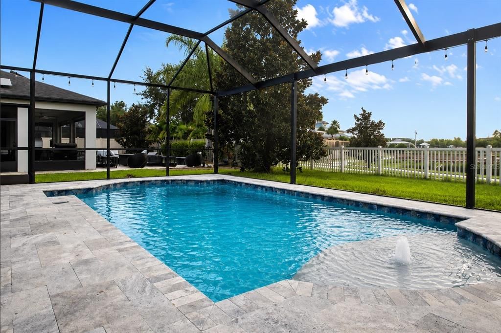 For Sale: $880,000 (5 beds, 4 baths, 3316 Square Feet)