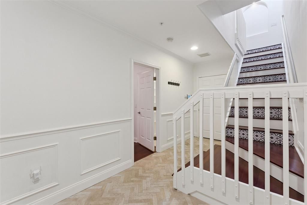 На продажу: $679,000 (3 спален, 3 ванн, 1964 Квадратных фут)