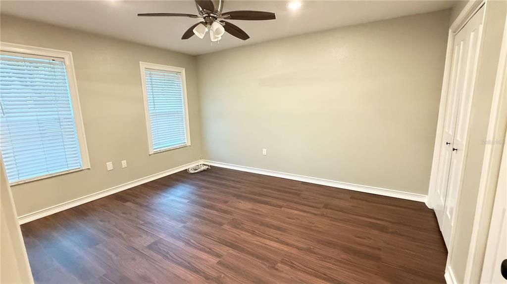 For Rent: $3,000 (2 beds, 2 baths, 971 Square Feet)