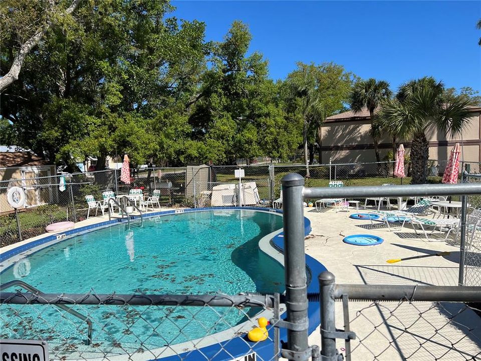 For Rent: $1,450 (2 beds, 2 baths, 960 Square Feet)