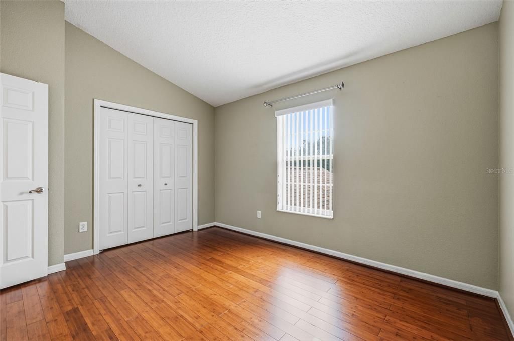 For Sale: $319,000 (2 beds, 2 baths, 1272 Square Feet)