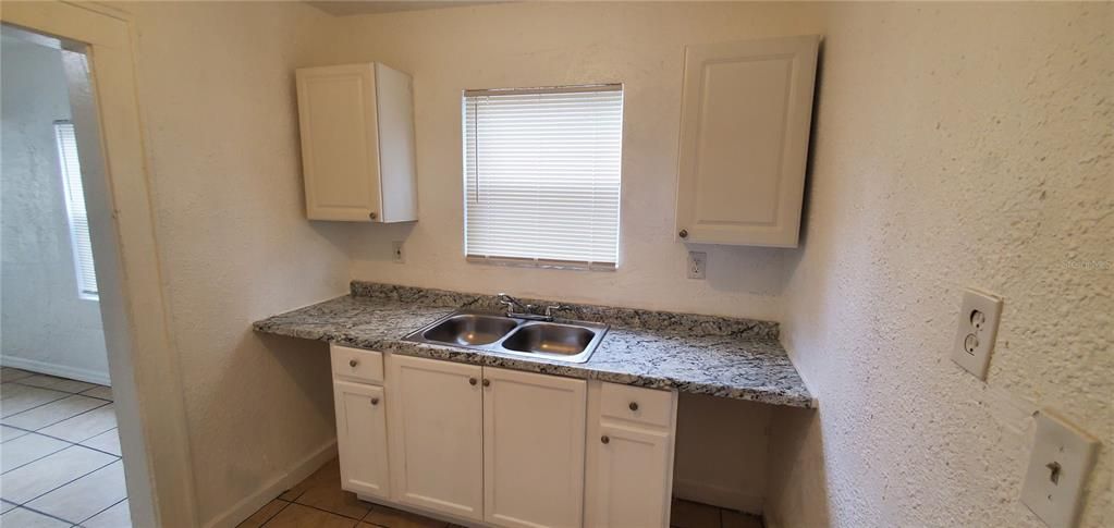 For Sale: $219,999 (4 beds, 1 baths, 1354 Square Feet)