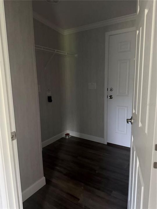 For Rent: $1,395 (3 beds, 2 baths, 1207 Square Feet)