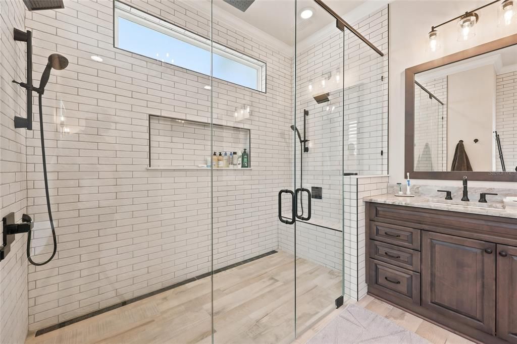 For Sale: $1,349,000 (5 beds, 4 baths, 3367 Square Feet)
