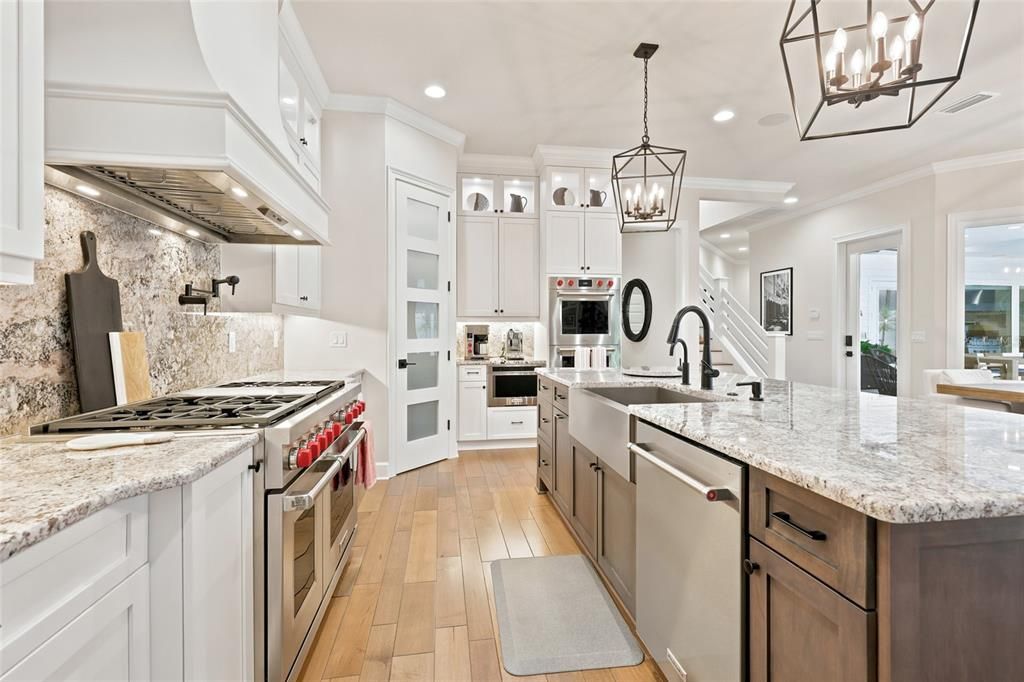 For Sale: $1,349,000 (5 beds, 4 baths, 3367 Square Feet)